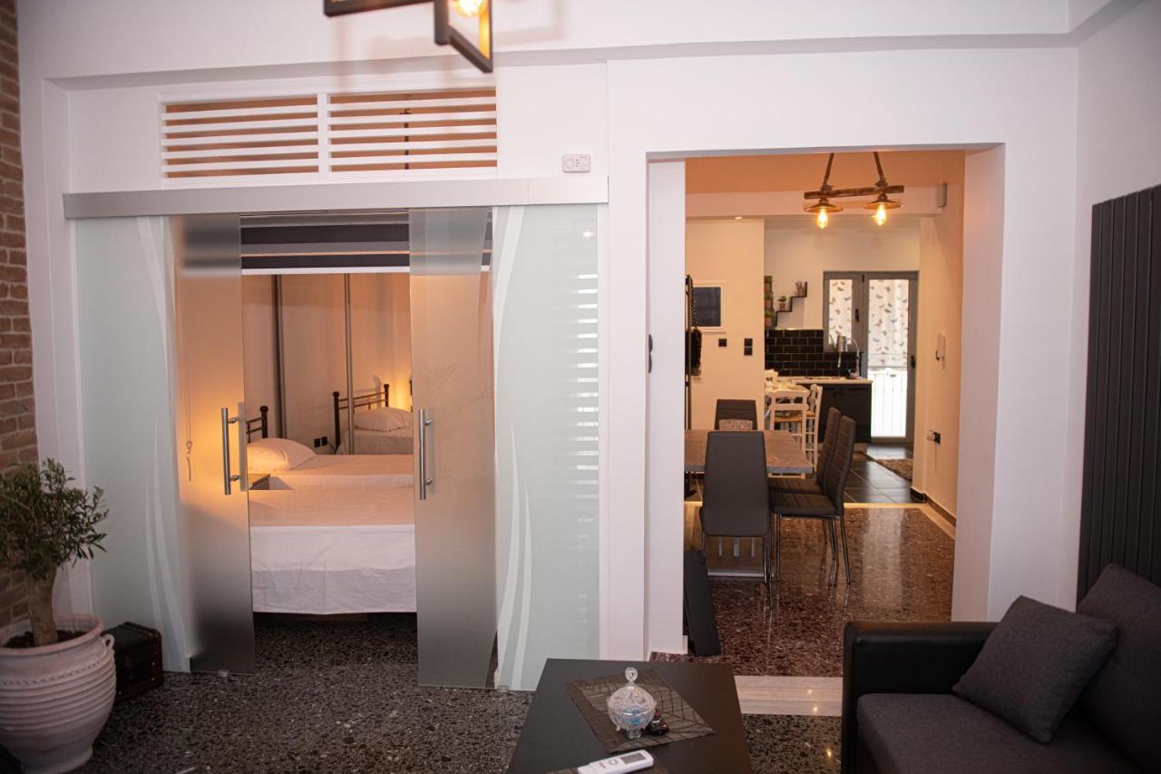 Sophia'S Place Πειραιάς Εξωτερικό φωτογραφία